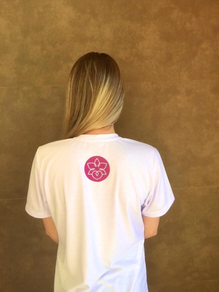 Camiseta de Orquídea "Cultivar Orquídeas Faz Bem" - Exclusiva Orquideomania
